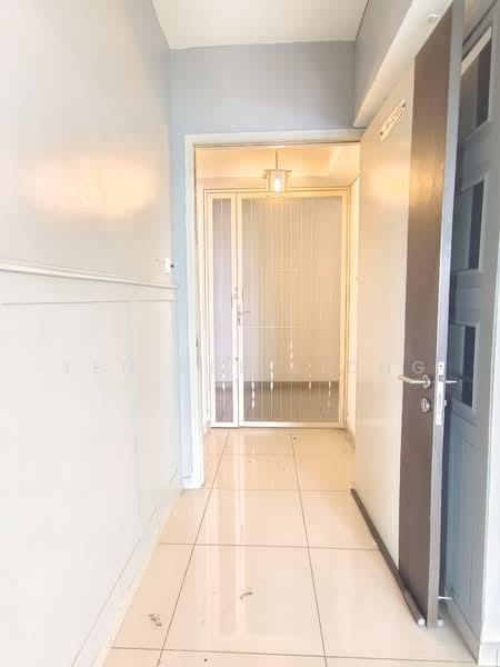 Condominium for Sale at The Zest @ Kinrara 9 - YEN KEE LIONG - Entrance - PropertyGuru.com.my