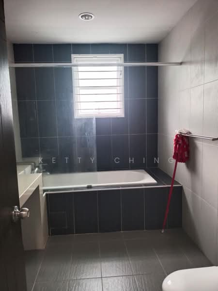 Rumah Banglo untuk Dijual di Selayang (Selangor) - Ketty Ching - Bathroom - PropertyGuru.com.my