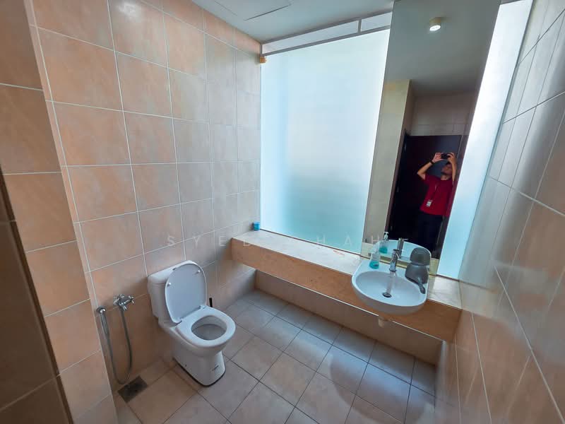 Bungalow for Sale in Bandar Seri Putra (Bangi) - Syed Shah - Bathroom - PropertyGuru.com.my