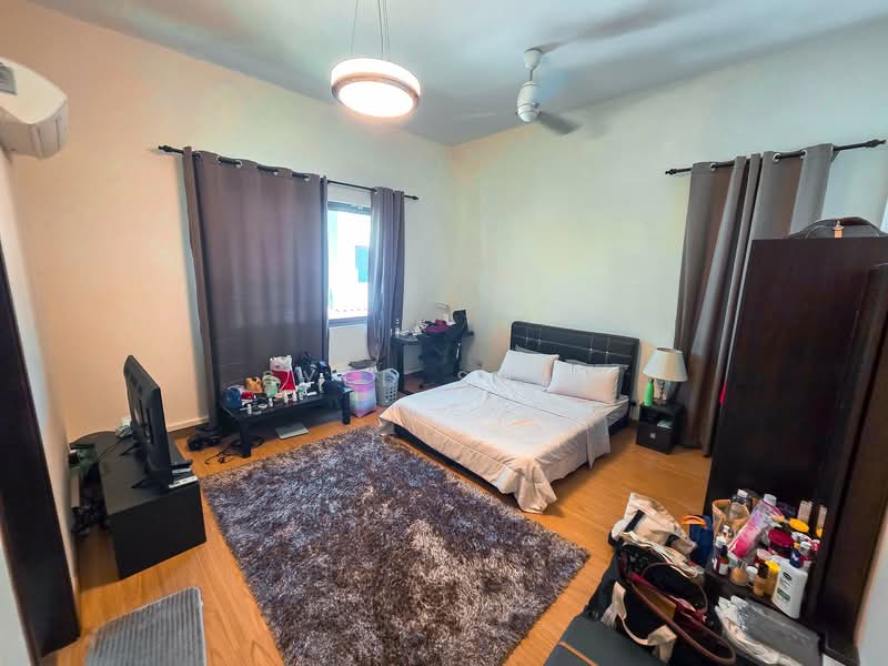 Bungalow for Sale in Bandar Seri Putra (Bangi) - Syed Shah - Bedroom - PropertyGuru.com.my