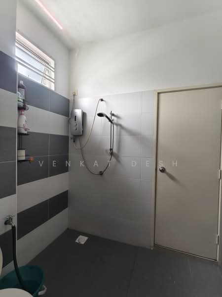 Rumah Teres 2 Tingkat untuk Dijual di Bandar Pulai Jaya (Kulai) - Venkat Desh - Bathroom - PropertyGuru.com.my
