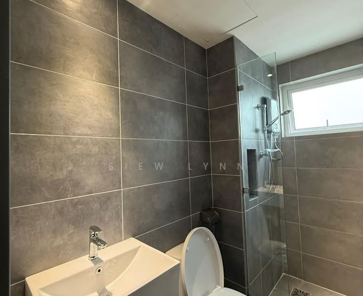 Servis Apartment untuk Disewa di 121 Residences - Siew Lynn - Bathroom - PropertyGuru.com.my