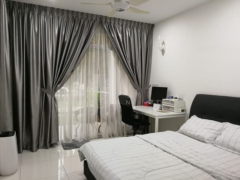 Kondominium untuk Dijual di Midfields 2 - Cathryn Koo - Bedroom - PropertyGuru.com.my