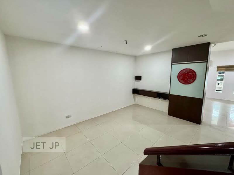 2-storey Terraced House for Sale in Bandar Bukit Tinggi (Klang) - Daniel Kok - Interior - PropertyGuru.com.my