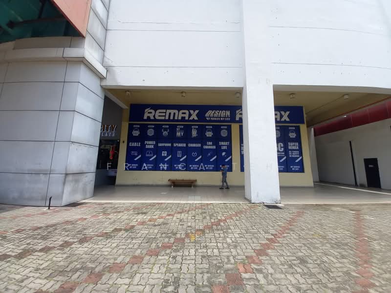 Shop for Rent in Seri Kembangan (Selangor) - Franca Teh - PropertyGuru.com.my