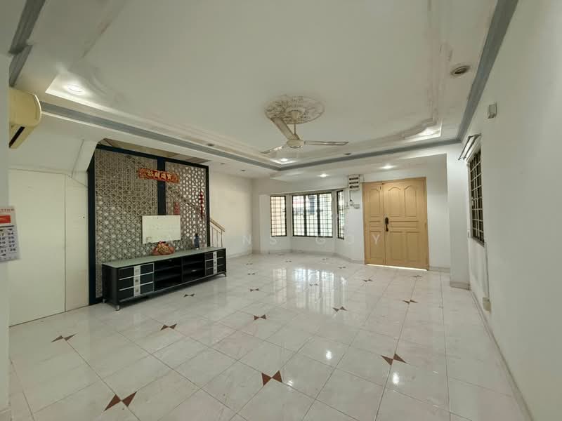 Rumah Teres 2 Tingkat untuk Disewa di Taman Bukit Mewah (Kajang) - Aimns Goy - Living Room - PropertyGuru.com.my