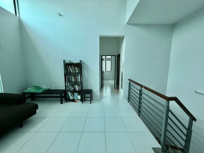 Rumah Teres 2 Tingkat untuk Dijual di Taman Bukit Dahlia (Pasir Gudang) - Azlina Muslim - PropertyGuru.com.my