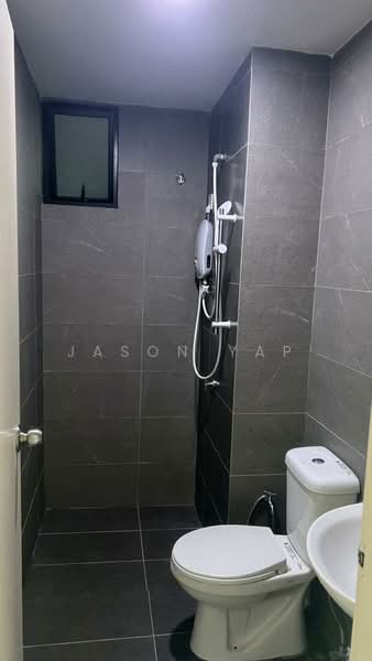 Service Residence for Sale at Majestic Maxim - Jason Yap - Bathroom - PropertyGuru.com.my