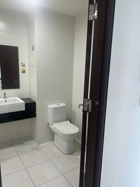 Service Residence for Rent at Trefoil - Shue Tan - Bathroom - PropertyGuru.com.my