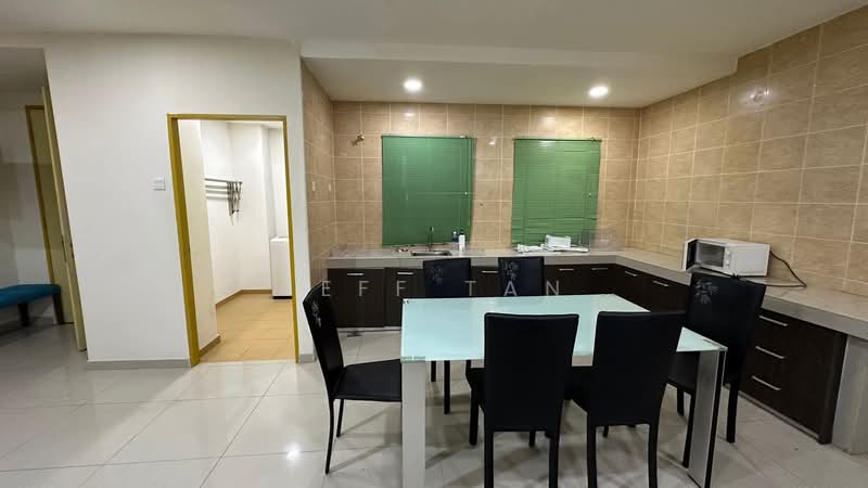 Kondominium untuk Disewa di Loyal Garden Residences - Jeff Tan - Kitchen - PropertyGuru.com.my