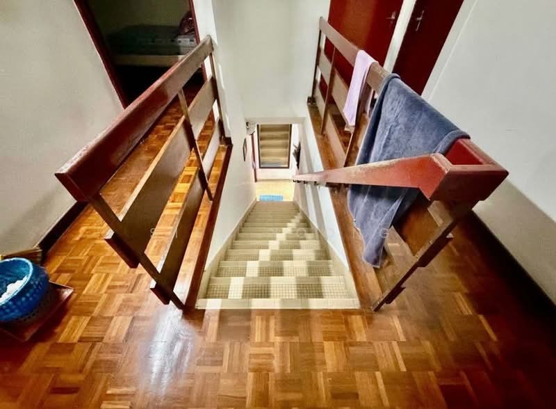 Rumah Teres 2 Tingkat untuk Dijual di Taman Seputeh (Seputeh) - Siew Yoong - Corridor - PropertyGuru.com.my