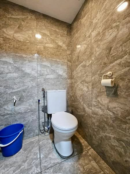 Shop / Office for Rent in Taman Molek (Johor Bahru) - APRILIA CHAYADI - PropertyGuru.com.my