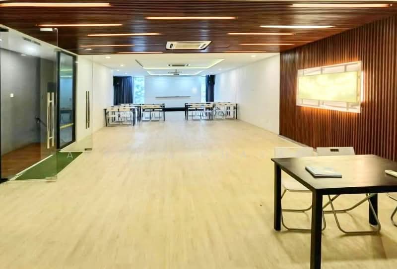 Shop / Office for Rent in Taman Molek (Johor Bahru) - APRILIA CHAYADI - PropertyGuru.com.my