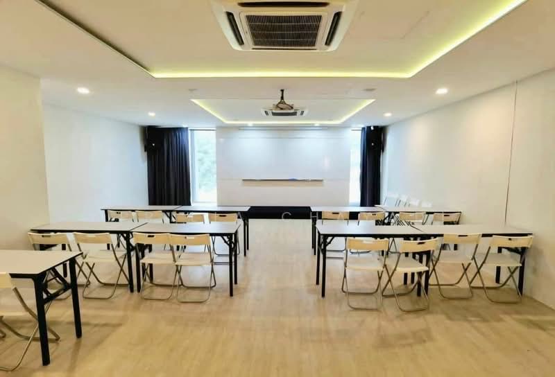 Shop / Office for Rent in Taman Molek (Johor Bahru) - APRILIA CHAYADI - PropertyGuru.com.my