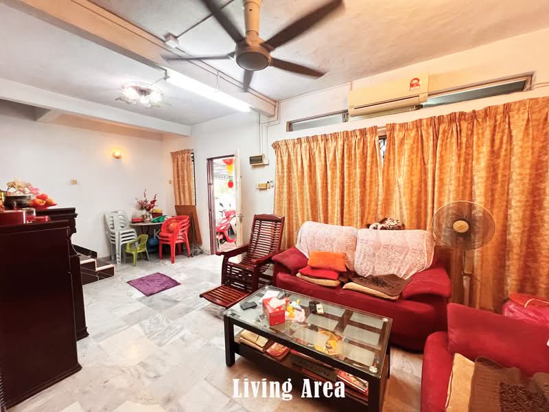 2-storey Terraced House for Sale in Malim Nawar (Perak) - Kevin Chai - Living Room - PropertyGuru.com.my