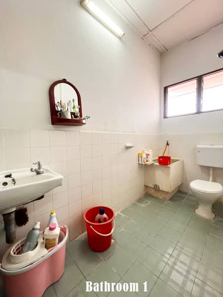 Rumah Teres 2-Tingkat untuk Dijual di Malim Nawar (Malim Nawar) - Kevin Chai - Bathroom - PropertyGuru.com.my