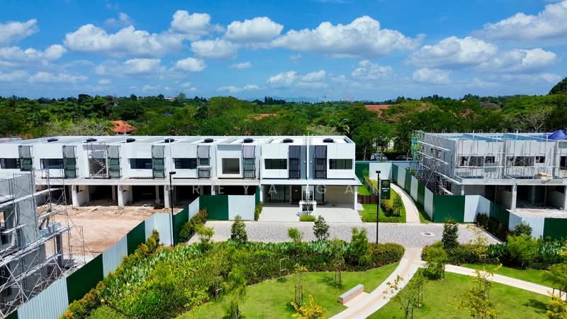 2-storey Terraced House for Sale in Gelang Patah (Johor) - Freya Gan - Exterior - PropertyGuru.com.my