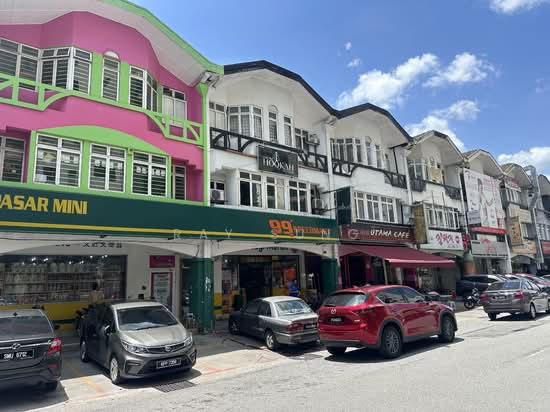 Shop for Rent in Taman Ampang Utama (Ampang) - Ray Sung