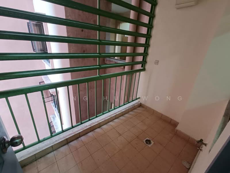 Condominium for Sale at Marina Court Resort Condominium - Ching Hui Wong - Balcony - PropertyGuru.com.my