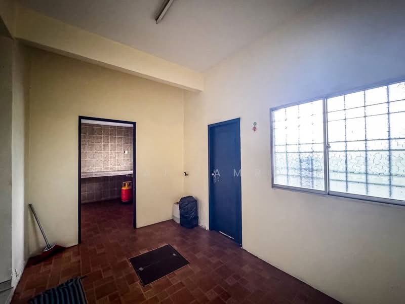 2-storey Terraced House for Sale in Teluk Pulai (Klang) - Izzat Zamros - Interior - PropertyGuru.com.my