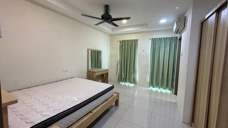 Kondominium untuk Disewa di Loyal Garden Residences - Jeff Tan - Bedroom - PropertyGuru.com.my