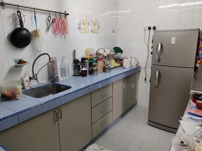 Apartment for Sale at Taman Lembah Maju - Chris Lee - Kitchen - PropertyGuru.com.my
