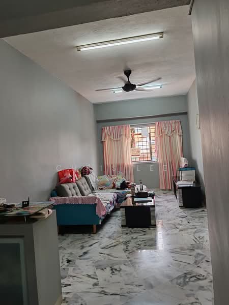 Apartment for Sale at Taman Lembah Maju - Chris Lee - Living Room - PropertyGuru.com.my