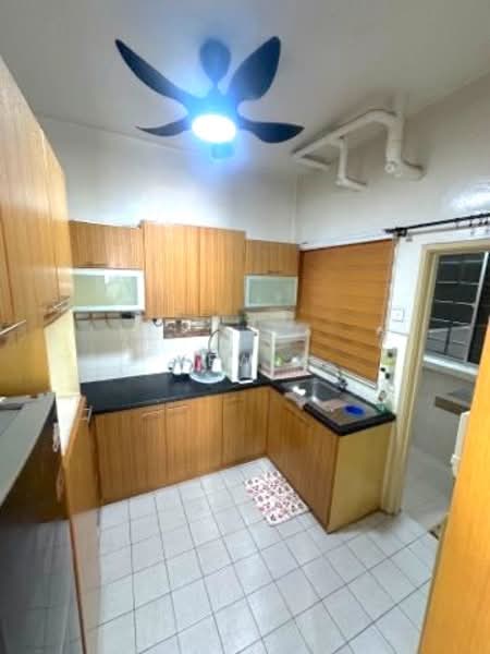 Apartment for Rent at Jalil Damai Apartments - Kew . - Kitchen - PropertyGuru.com.my