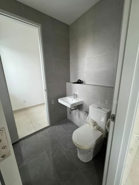 Rumah Teres 2 Tingkat untuk Disewa di Telok Panglima Garang (Selangor) - Michelle Liew - Bathroom - PropertyGuru.com.my