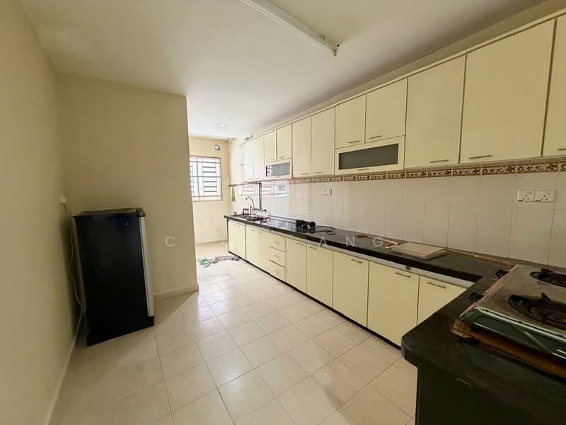 2-storey Terraced House for Rent in Bukit Mertajam (Penang) - Chloe Ang - Kitchen - PropertyGuru.com.my