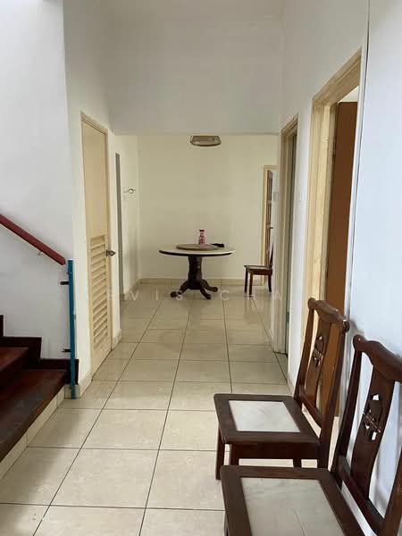 Semi-Detached House for Sale in Taman Seri Damai (Kajang) - Levis Chan - Corridor - PropertyGuru.com.my