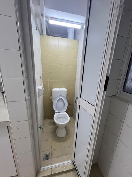 Pangsapuri untuk Disewa di BL Garden - Wilson Goh - Bathroom - PropertyGuru.com.my