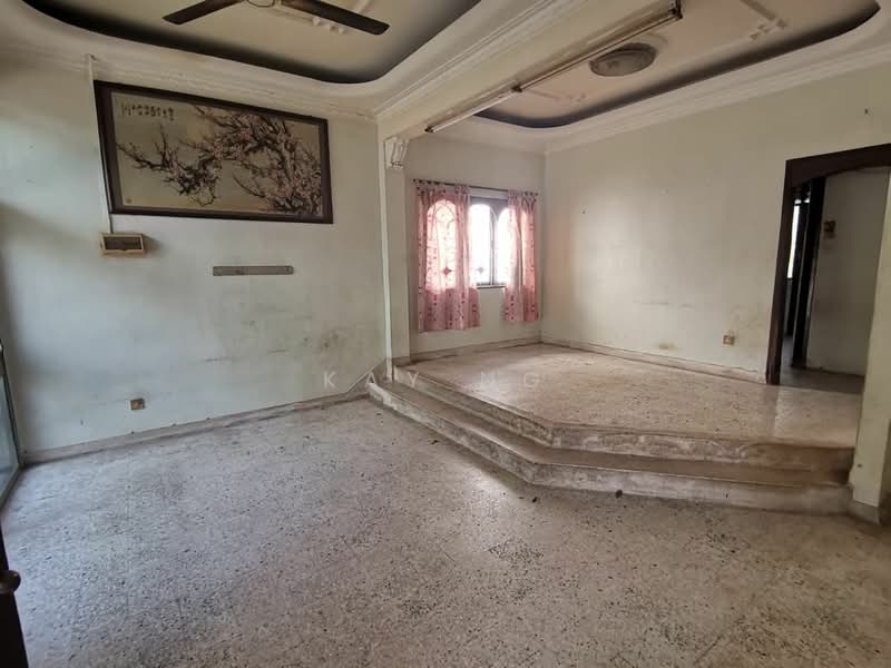 Rumah Teres 2 Tingkat untuk Dijual di Bandar Baru Permas Jaya (Permas Jaya) - Kay Ng - Living Room - PropertyGuru.com.my