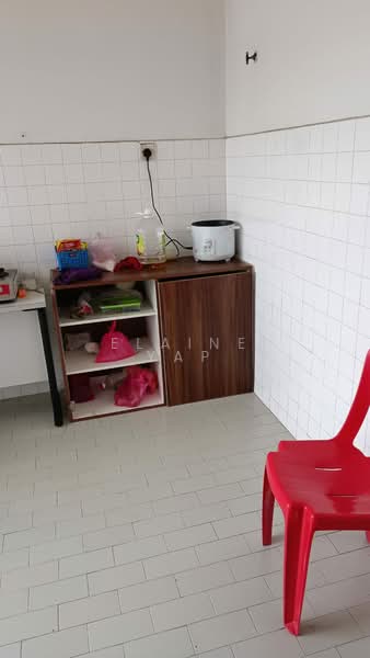 Pangsapuri untuk Dijual di Taman Megah Cheras Apartment - Elaine Yap - Kitchen - PropertyGuru.com.my