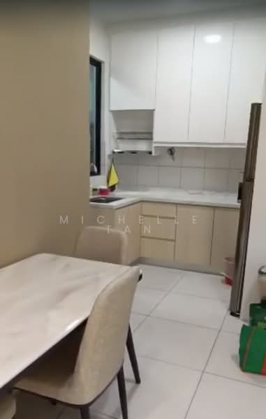 Servis Apartment untuk Dijual di Majestic Maxim - Michelle Tan - Kitchen - PropertyGuru.com.my