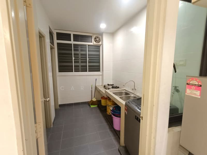 Condominium for Rent at Zefer Hill Residence - Carlos Ng - Kitchen - PropertyGuru.com.my