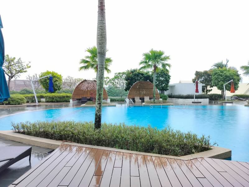 Apartment for Sale at Almas - Lee Ming Siow - Pool - PropertyGuru.com.my