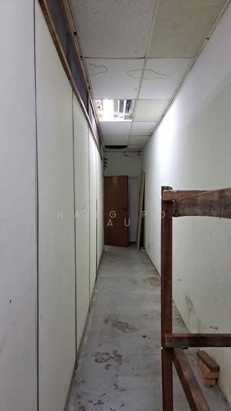 Shop for Rent in Jalan Klang Lama (Old Klang Road) (Kuala Lumpur) - Hang Po Lau - Corridor - PropertyGuru.com.my