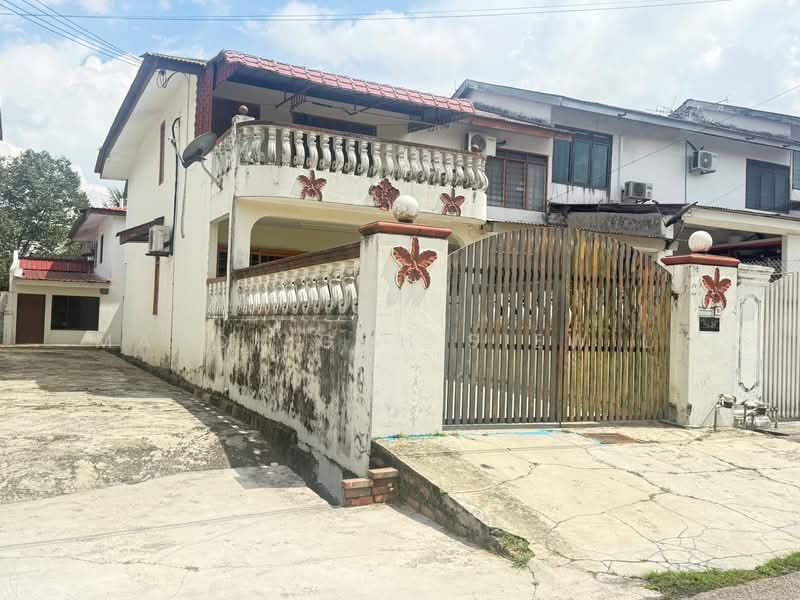 2-storey Terraced House for Sale in Taman Anggerik (Johor Bahru) - Mandy Goh Siew Li - Exterior - PropertyGuru.com.my