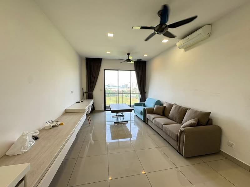 Servis Apartment untuk Disewa di Utropolis Urbano - Wei Kit - Living Room - PropertyGuru.com.my