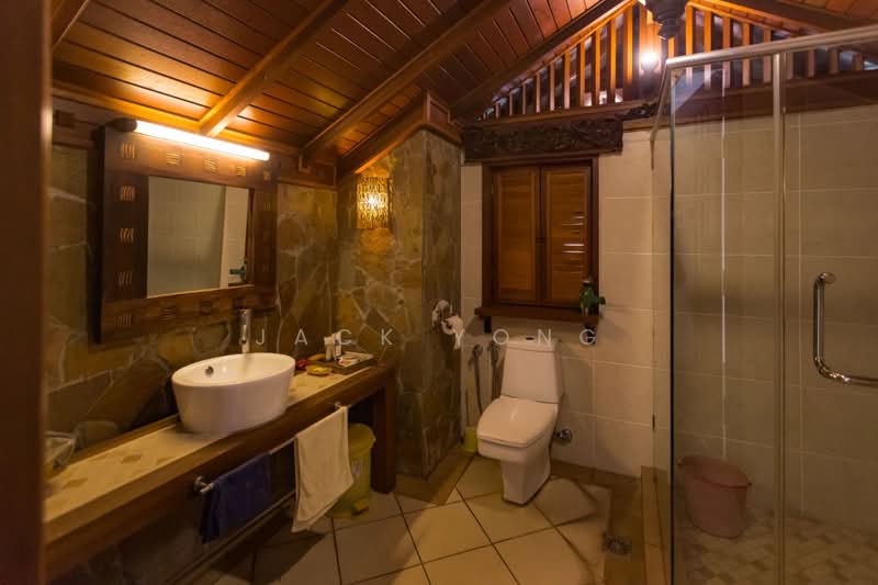 Bungalow for Sale in Bukit Jalil Golf (Bukit Jalil) - Jack Yong - Bathroom - PropertyGuru.com.my