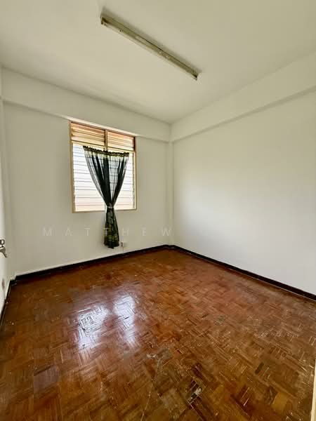 Apartment for Sale at Cempaka Apartment - Matthew Chin - Bilik Tidur 3 - PropertyGuru.com.my