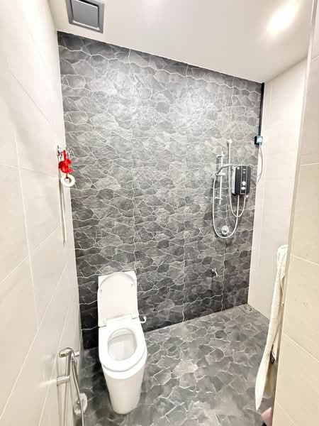Bungalow for Sale in Bandar Parklands (Klang) - Chloe Tan - PropertyGuru.com.my