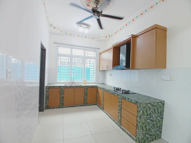 Semi-Detached House for Sale in Taman Mutiara Rini (Skudai) - Ace Tan - Kitchen - PropertyGuru.com.my