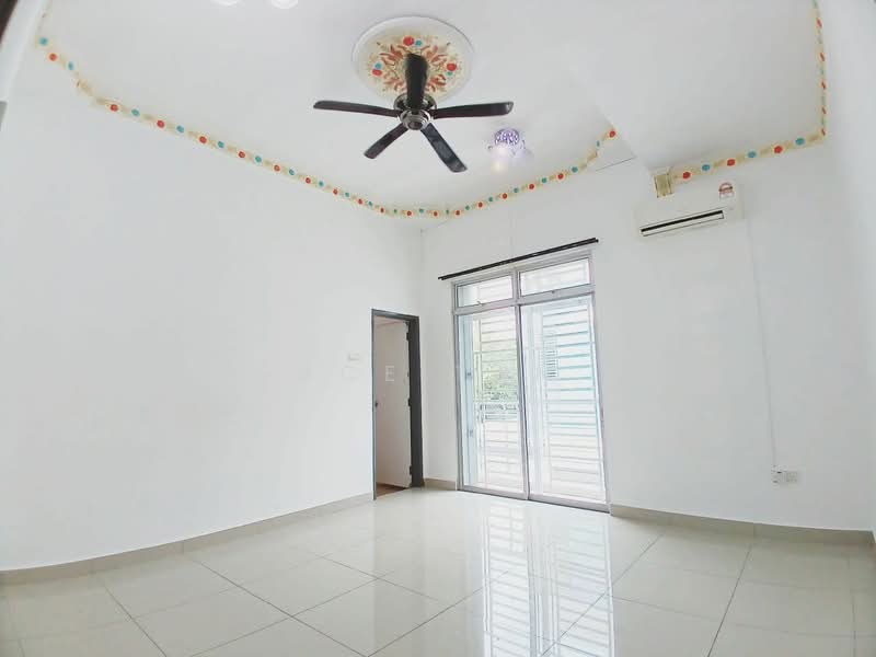 Semi-Detached House for Sale in Taman Mutiara Rini (Skudai) - Ace Tan - Bedroom - PropertyGuru.com.my