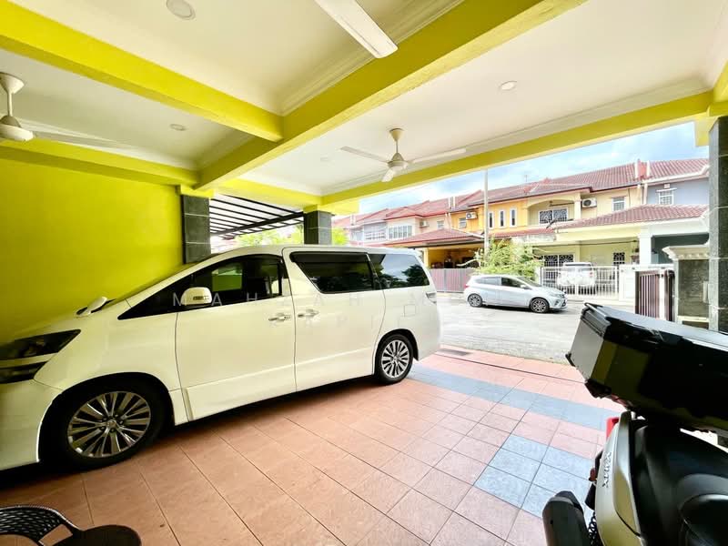 2-storey Terraced House for Sale in Seksyen 8 (Bangi) - Mahzah Mohd Rapiee - Exterior - PropertyGuru.com.my