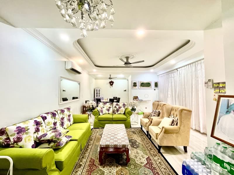 2-storey Terraced House for Sale in Seksyen 8 (Bangi) - Mahzah Mohd Rapiee - Living Room - PropertyGuru.com.my