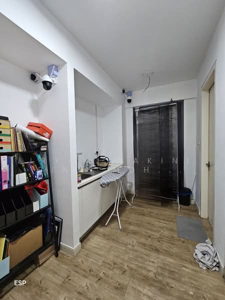 Service Residence for Sale at Eclipse Residence @ Pan'gaea - Iryani Sakini Binti Mohd Lajis - Kitchen - PropertyGuru.com.my