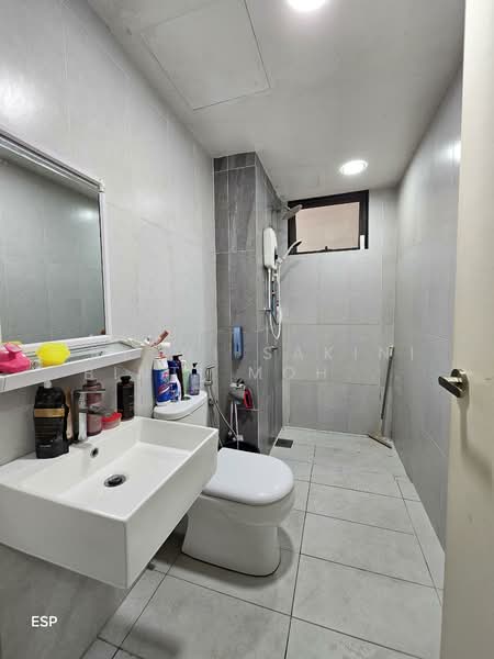 Service Residence for Sale at Eclipse Residence @ Pan'gaea - Iryani Sakini Binti Mohd Lajis - Bathroom - PropertyGuru.com.my