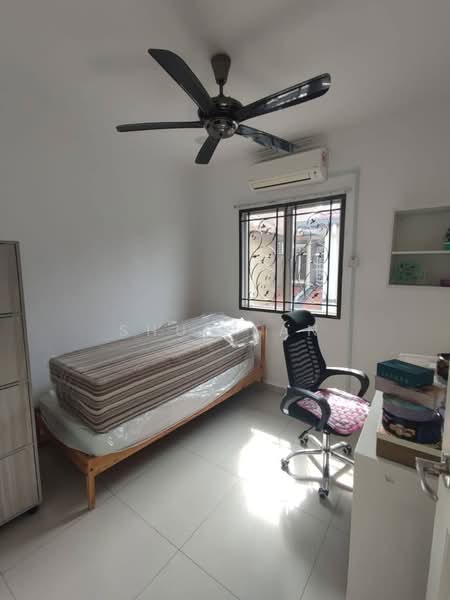 Semi-Detached House for Rent in Setia Impian (Setia Alam) - Shue Tan - Bedroom - PropertyGuru.com.my